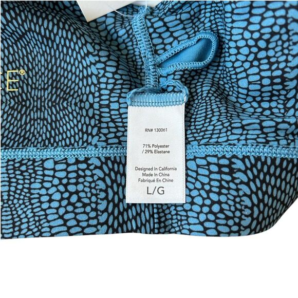 L*Space Active Women’s L Do The Twist Sports Bra Teal Blue Croc Print Padded New - Picture 6 of 10